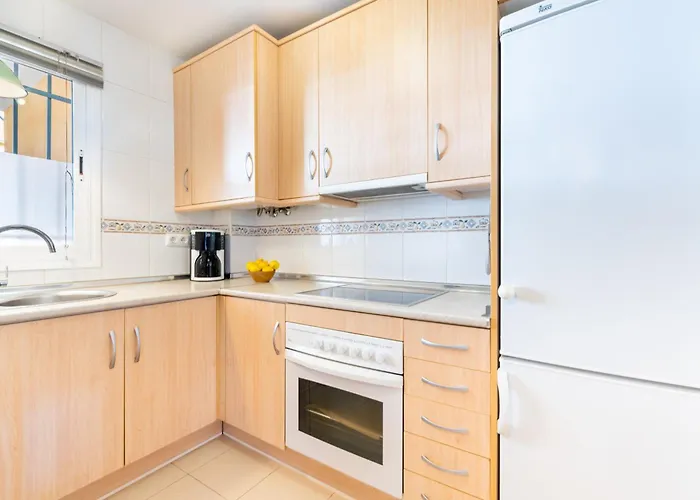 199 Don Juan Fuengirola